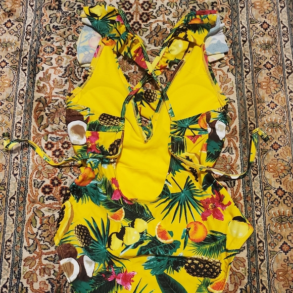 🍍Tropical One Piece Swim Suit - Picture 7 of 7